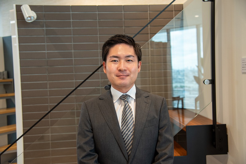 濵本実氏
